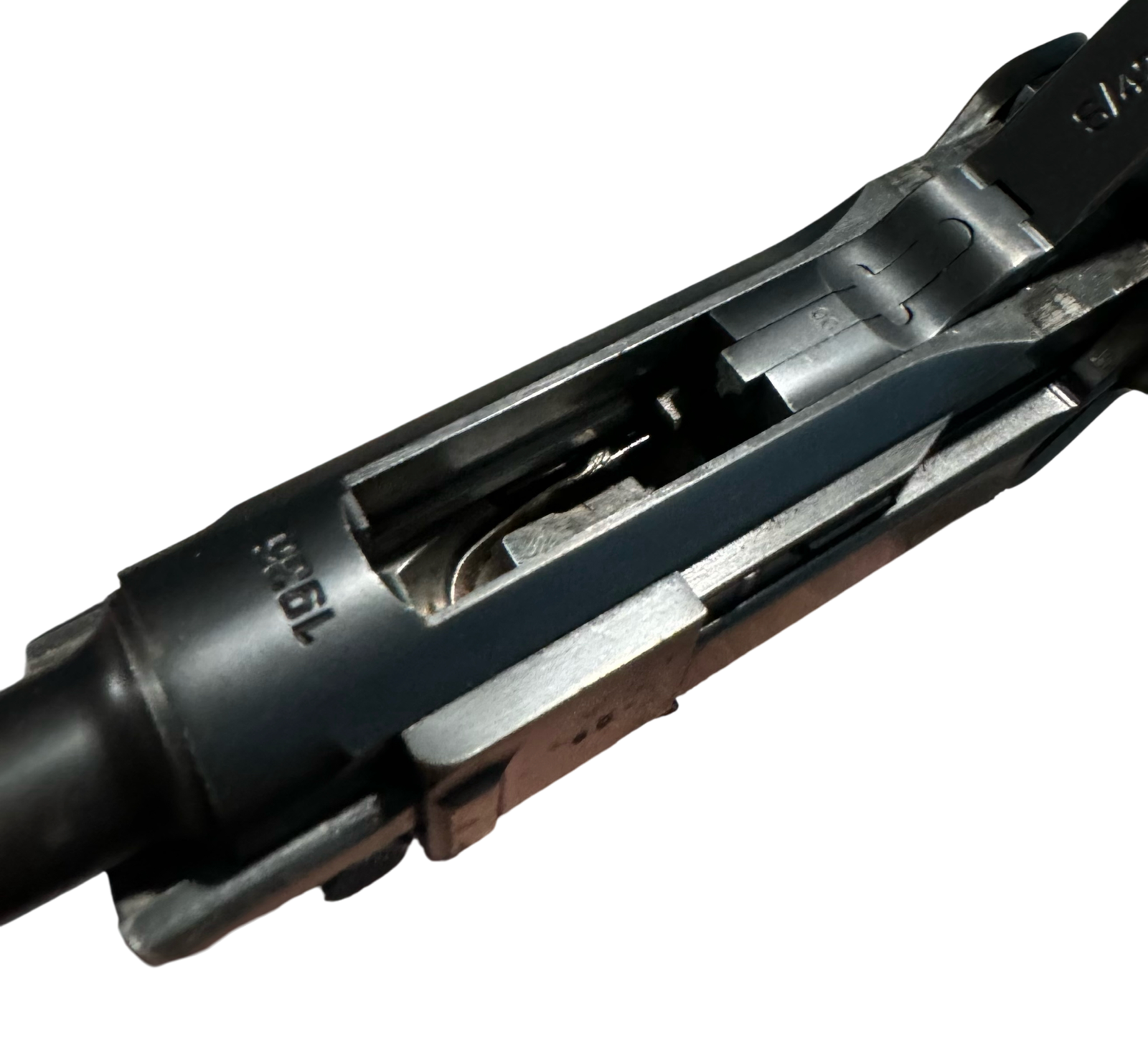 1936 German P08 Luger S/42 – All Matching, Matching Mag + Extra - Image 15